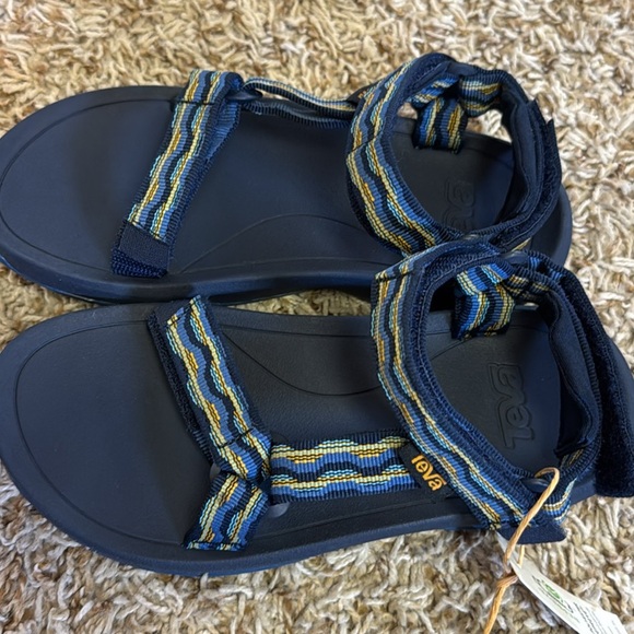 Kids Teva Sandals - Picture 1 of 2